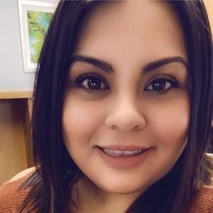 Meet your Posher, Esperanza